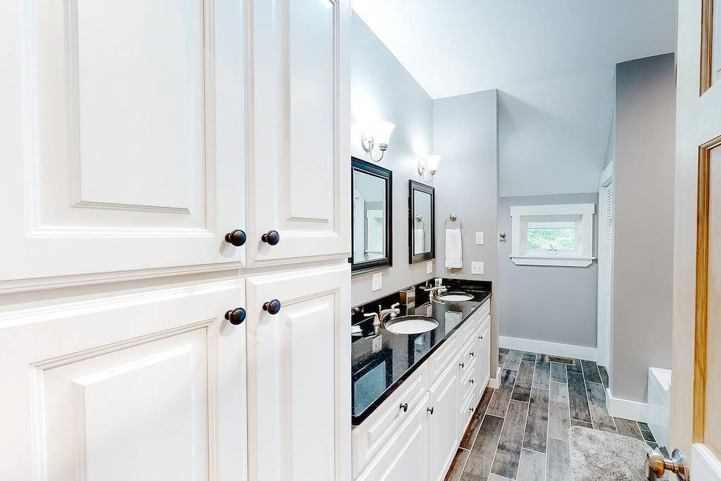 Charming riverfront home with mountain views & private dock in Moosehead Lake