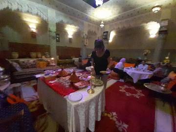 Cottage pour 2 personnes, avec jacuzzi et balcon à Meknès