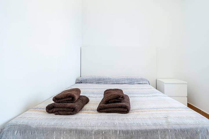 Apartamento entero, En el corazón del pueblo vistas mar a 100m playa in Platja de l'Alguer (Terres de l'Ebre), La Ametlla de Mar
