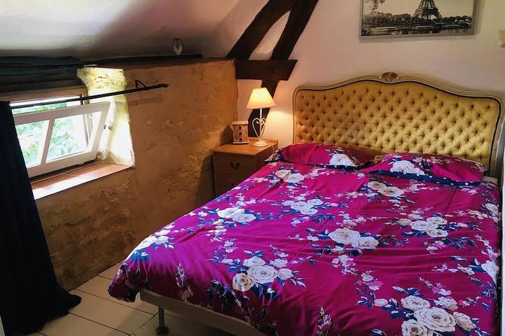 Location de vacances pour 7 personnes, avec piscine ainsi que jardin et terrasse à Nadaillac-de-Rouge - 3