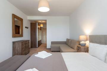 Agriturismo per 30 Persone in Campagnano di Roma, Lago di Bracciano, Foto 1