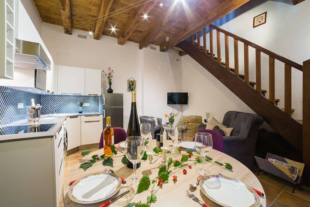 En el corazón de Beynac, una casa rara14 del siglo in Beynac-et-Cazenac, Périgord Noir