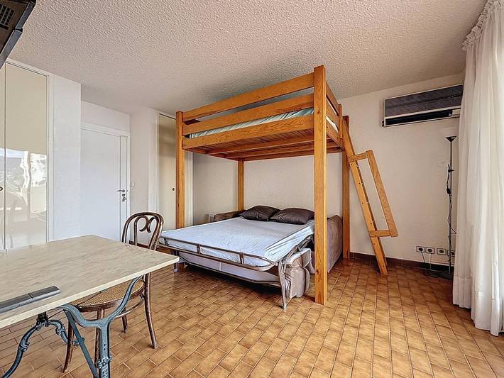 Gîte pour 2 personnes, avec piscine et terrasse dans Port de Bormes les Mimosas - 4