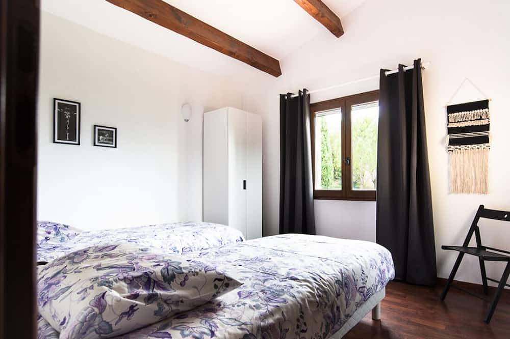 Komfortable Villa in außergewöhnlicher Lage, ruhig, in der Nähe des Lac du Salagou in Lodève, Lodève und Umgebung