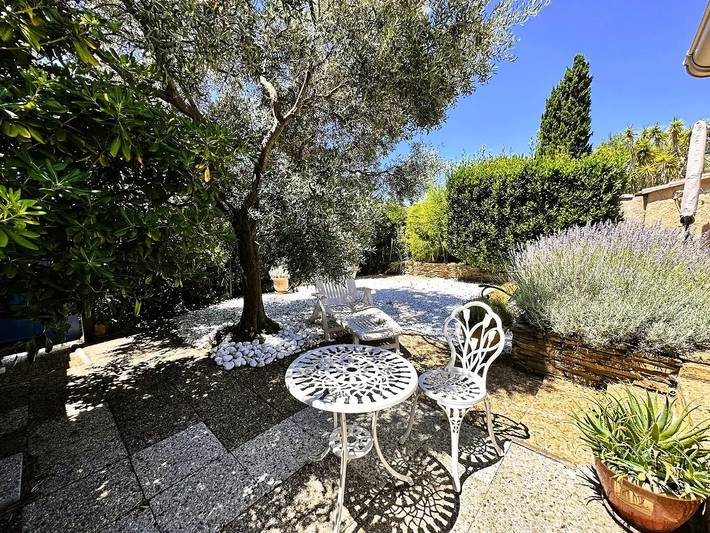 Location de vacances pour 4 personnes, avec piscine à La Londe-les-Maures - 3