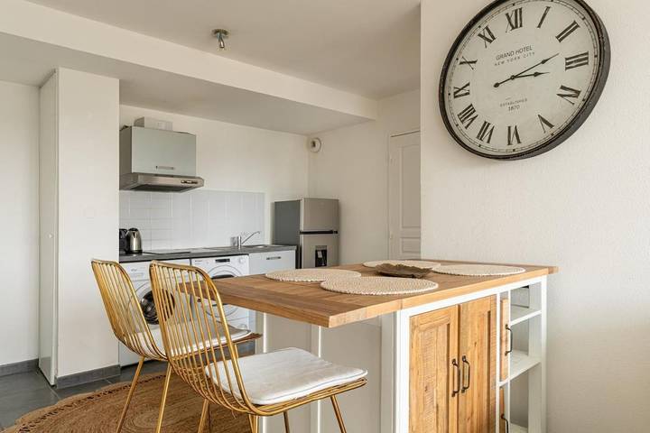 Gîte pour 4 personnes, avec vue et balcon à Étrembières - 2