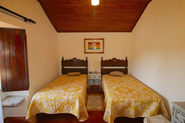 Location de vacances pour 4 personnes, avec balcon et jardin dans Vilar de Mouros - 4