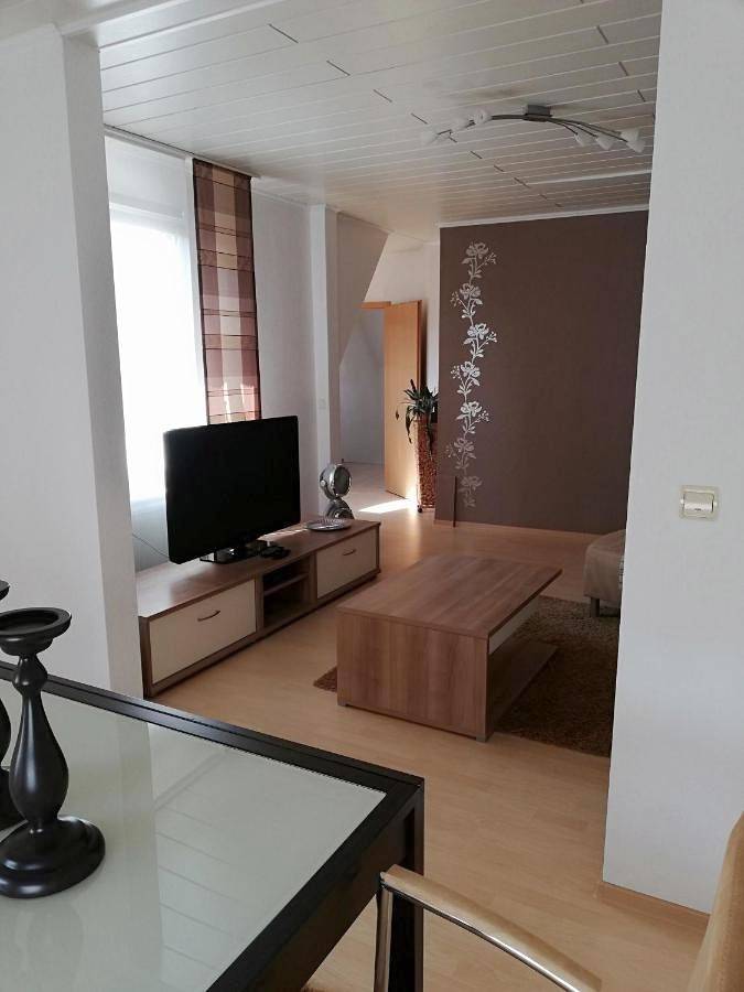 Ganze Wohnung, Ferienwohnung am Töpferplatz in Höhr-Grenzhausen, Westerwald