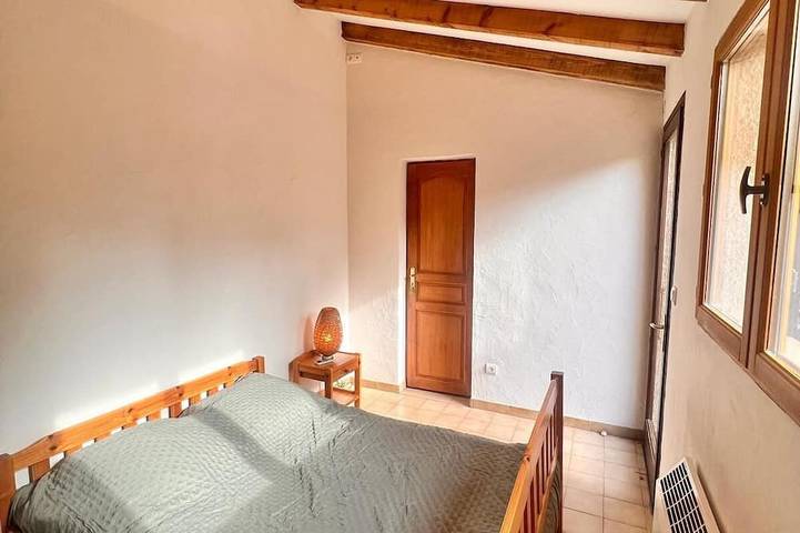 House Mela 50m walk from Santa Giulia beach in Santa Giulia, Porto-Vecchio