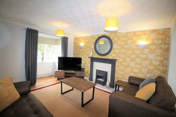 Holiday Rental for 5 People in Warmsworth, South Yorkshire, Photo 2