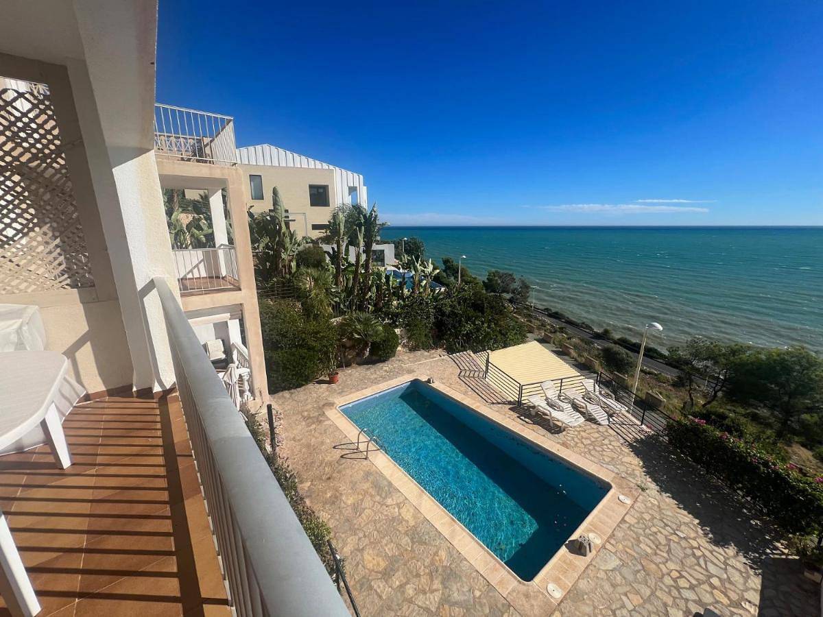 Apartamento entero, Two-Bedroom Apartment in Platja de les Vídues (Peñiscola), Peñíscola