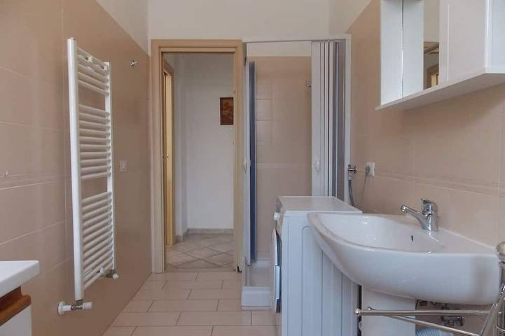 Comfortable Accommodation with Private Parking in Marina di Camerota, Camerota