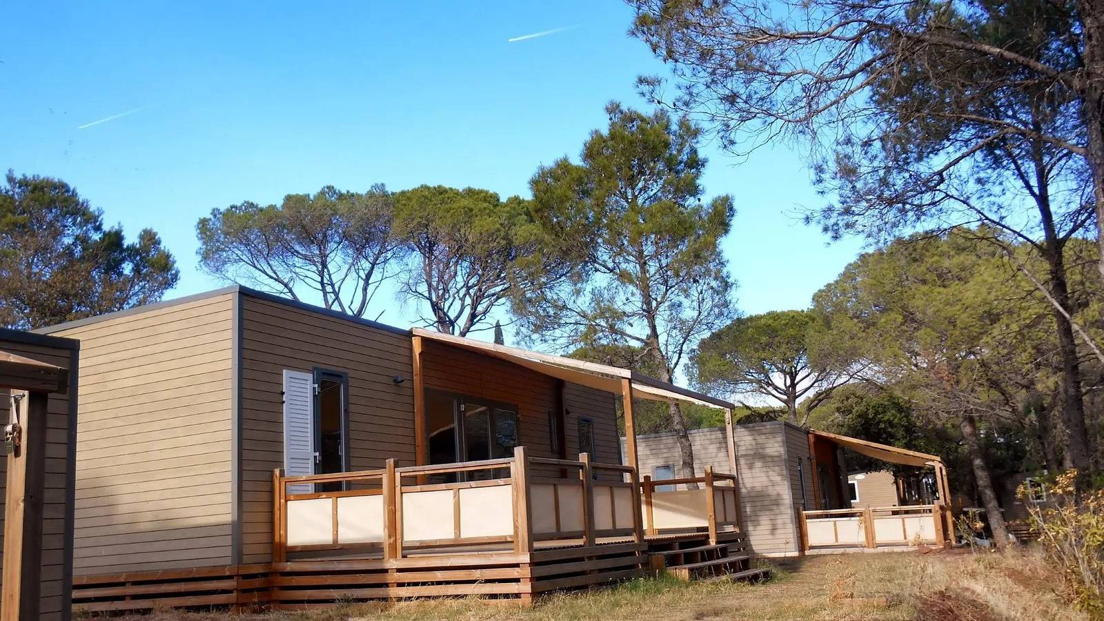 Zecamping 5 étoiles espace aquatique locatif Tv Lv clim 43m2 in Le Muy, Mittelmeerküste (Frankreich)