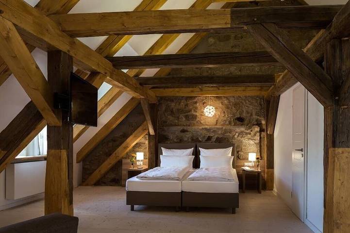 Ganze Wohnung, Großzügiges Superior Doppelzimmer in Kemnath, Ostbayern