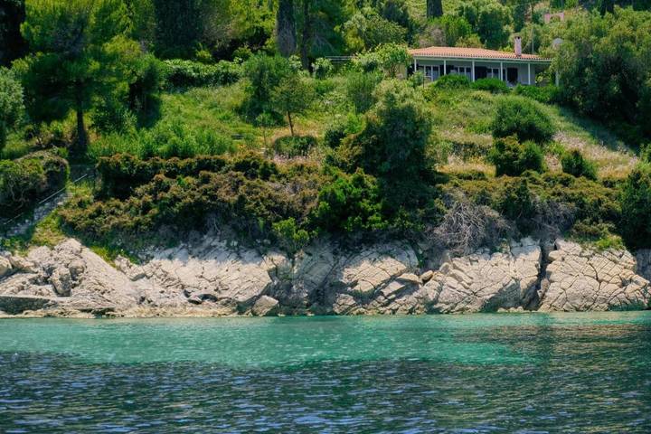 Bungalow für 2 Personen, mit Terrasse und Garten sowie Ausblick auf Zakynthos