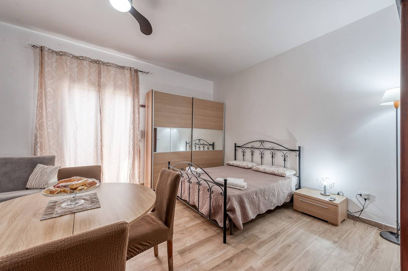 Casa de Férias 'Katia' com Jardim Privado e Ar Condicionado in Cellino San Marco, Salento