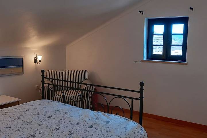 Location de vacances pour 2 personnes, avec terrasse et jardin, animaux acceptés à Vila de Rei - 3