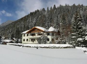 Maison d’hôte pour 2 personnes, avec balcon et vue à Pettneu am Arlberg