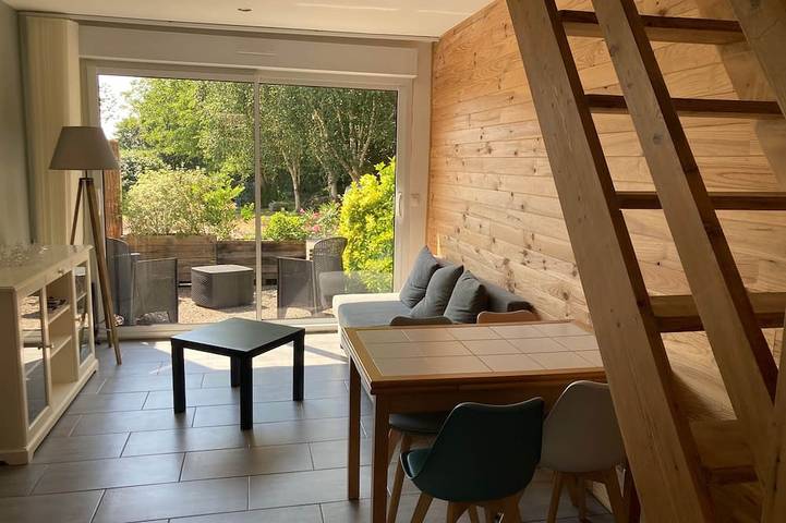 Location de vacances pour 4 personnes, avec Jardin à Poullan-sur-Mer