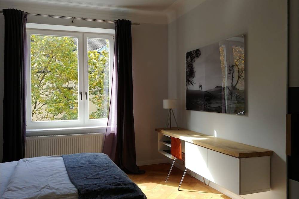 4 Zimmer-Architekten-Wohnung im Jugendstil-Altbau in ruhiger Bestlage. in München Schwabing, München