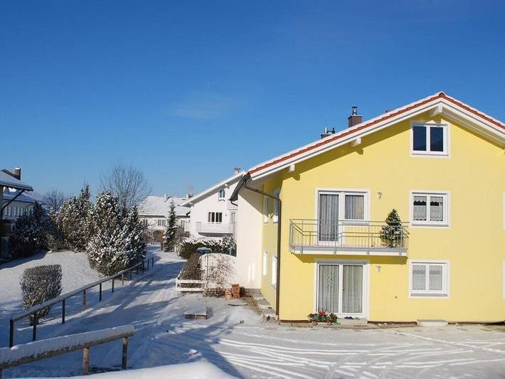 Ferienhaus für 4 Personen, mit Balkon und Garten in Füssen