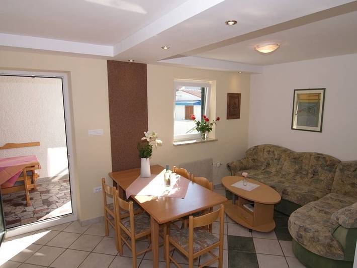 Ferienhaus mit Meerblick für 8 Personen, mit Balkon in Poreč - 4