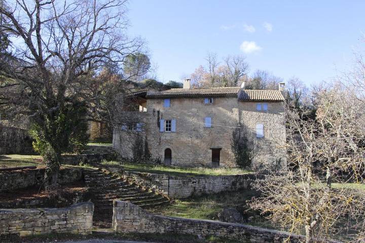 Maison de vacances pour 17 personnes, avec jardin et vue ainsi que piscine et terrasse, animaux acceptés