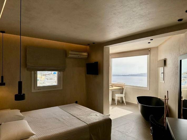 Location de vacances pour 2 personnes, avec vue sur l’océan et terrasse à Thera - 4