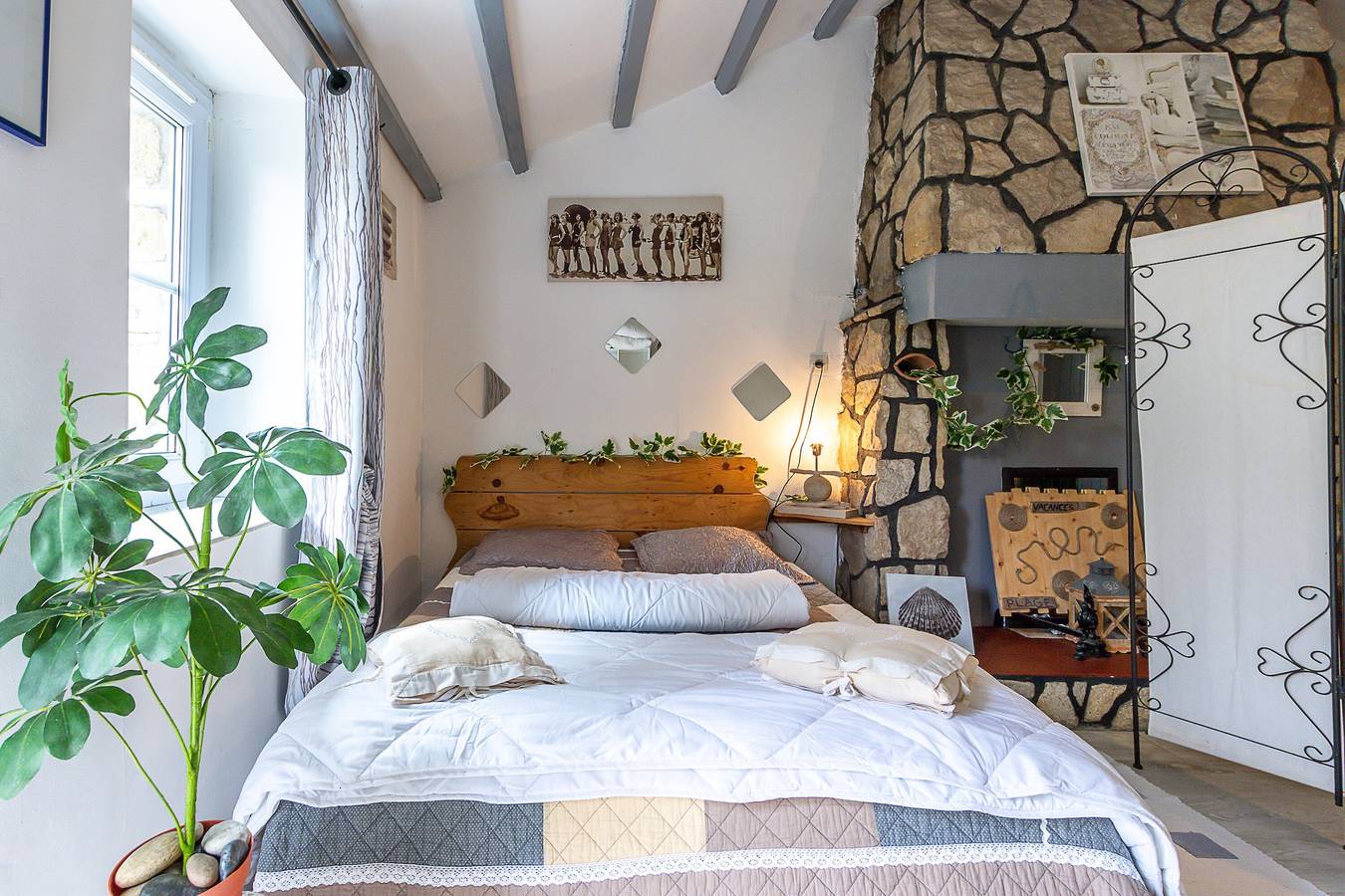 Landhaus 'Neu - Gite Jennifer Piscine Et Spa' mit Gemeinschaftspool, privater Terrasse und Wlan in Saint-Jean-de-Monts, Vendée