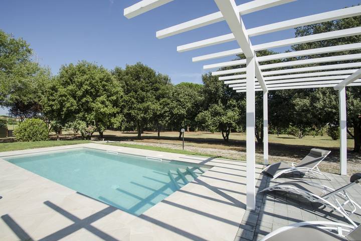 Villa per 4 persone, con piscina e giardino, con animali domestici - 1