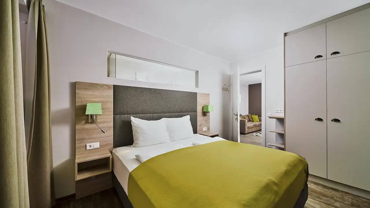 Ganze Ferienwohnung, Ferienwohnung für 4 Personen (50 m²) in Salzburg in Salzburg, DMO Demo Region_1