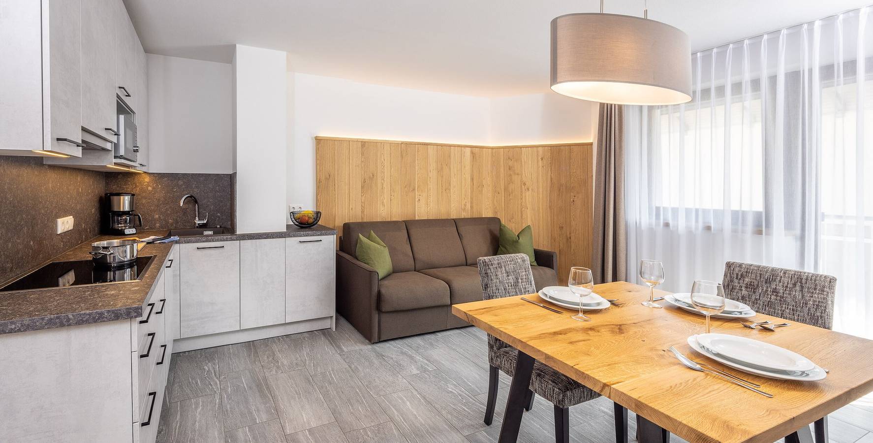 Appartement entier, Appartement 'Zum Sonnentor - Larix' avec vue sur les montagnes, balcon et Wi-Fi in Luttach - Lutago, Valle Aurina
