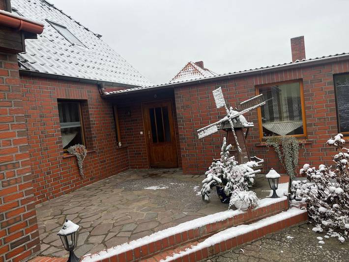 Ferienwohnung für 5 Personen, mit Terrasse und Garten, kinderfreundlich in Nossentiner Hütte