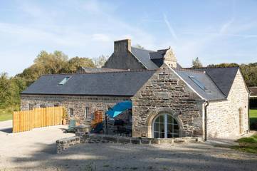 Location de vacances pour 5 personnes, avec jardin et terrasse, animaux acceptés à Landrévarzec