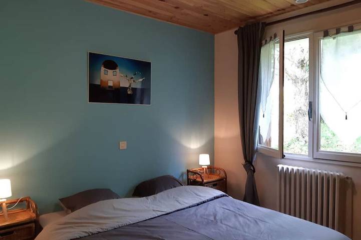 Gîte pour 5 personnes, avec terrasse ainsi que jardin et piscine, animaux acceptés dans Pic de Céüse - 3