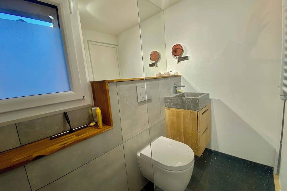 Appartement entier, Grand studio classé 4 étoiles, jardin, garage à vélos in Briançon, Serre Chevalier