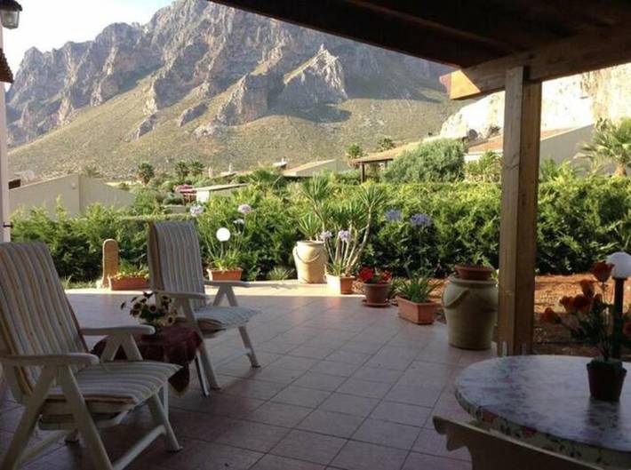 Casa vacanza per 3 persone, con Terrazza e Giardino a Cornino