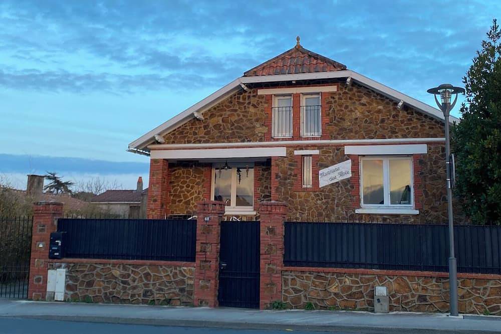 Villa pour 10 personnes à 5mn à pieds du centre ville, du port et de la plage in Jard-sur-Mer, Vendée