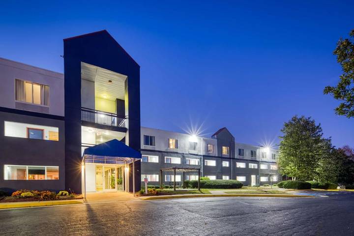 Hotel para 2 personas, con piscina - 1
