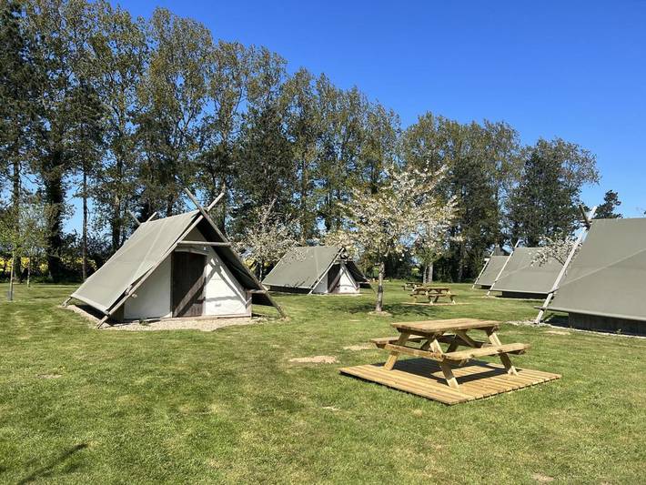 Location de vacances pour 4 personnes, avec jardin à Les Loges - 3