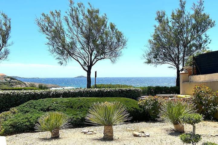Appartement de vacances pour 4 personnes, avec jardin