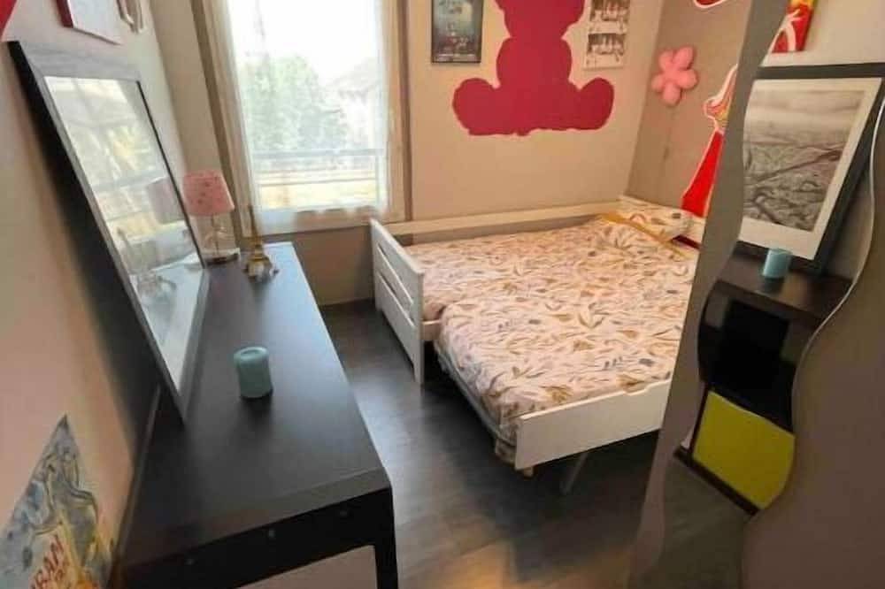 Ganze Wohnung, Appartement F4 Proche du Stade de France in Saint-Denis, Seine-Saint-Denis