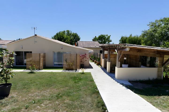 Maison de vacances pour 12 personnes, avec jacuzzi et jardin, animaux acceptés - 1