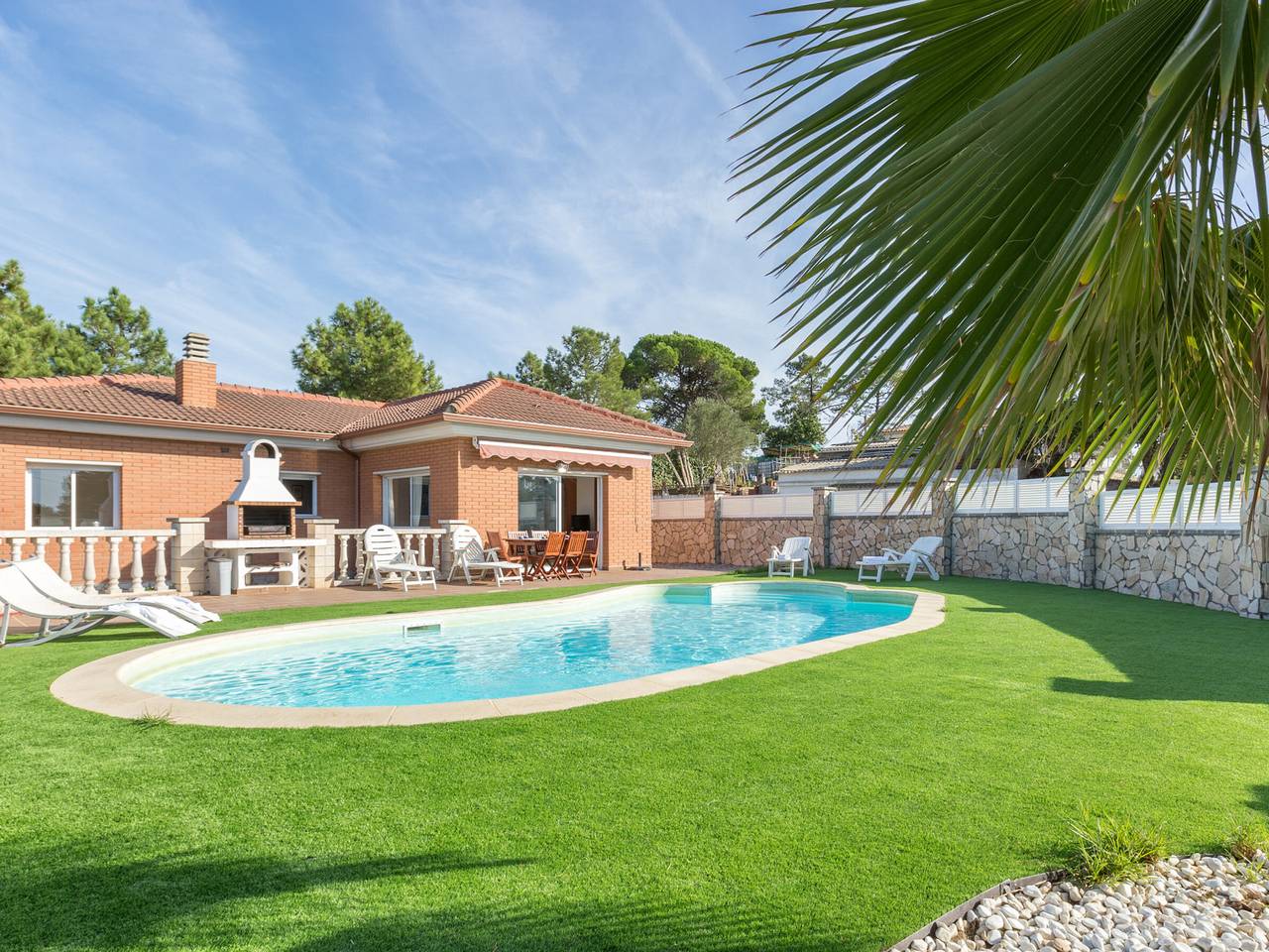 Villa con piscina privada para 6 personas, cerca de la playa y del centro en Lloret de Mar in Lloret de Mar, Costa Brava