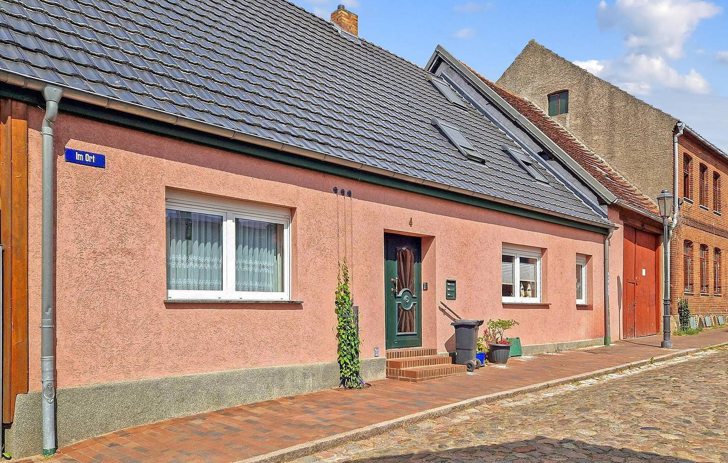Ganze Ferienwohnung, Gemütliche Seewohnung in Röbel mit Terrasse in Röbel, Müritz