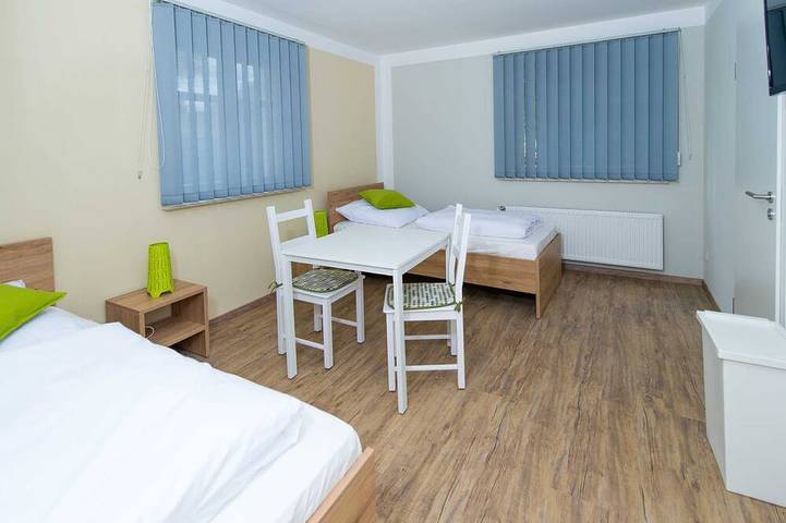 Ferienwohnung für 14 Personen, mit Garten in Gräfenberg - 4