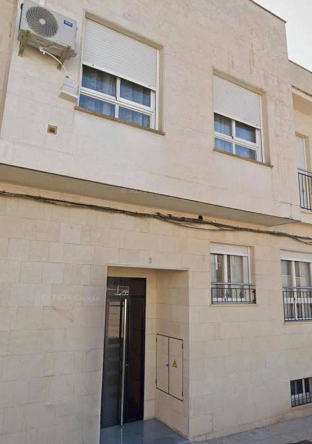 Gîte pour 8 personnes, avec terrasse à Calasparra - 2