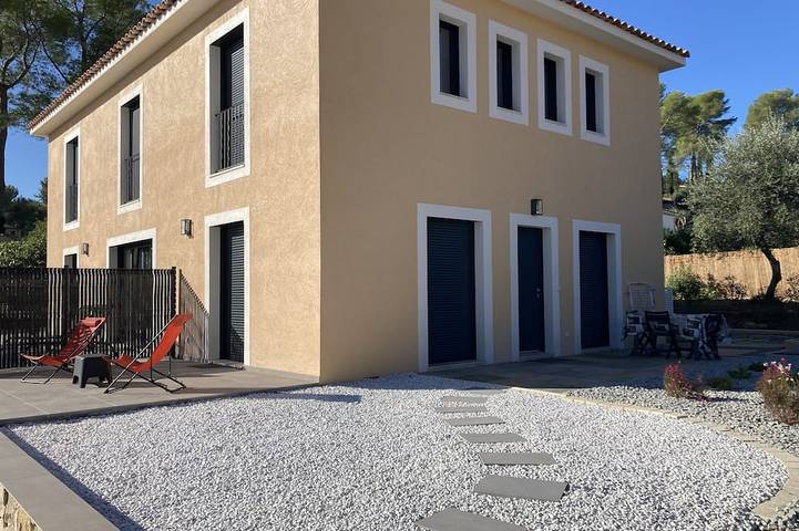 Semi-detached house with swimming pool in Peymeinade, Mittelmeerküste (Frankreich)