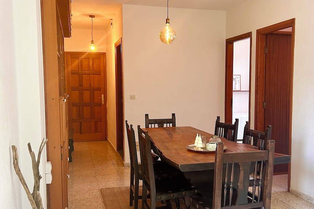 Apartamento entero, Sol, descanso y relajación - apartamento a solo 100 metros de la playa in Puerto Naos, Los Llanos de Aridane