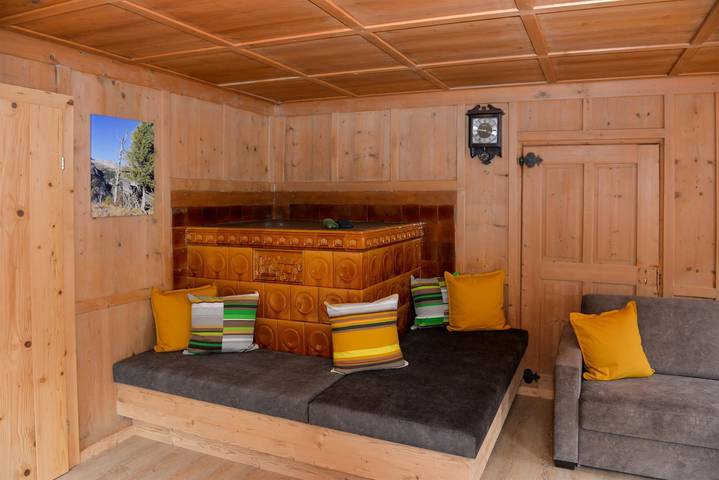 Entire holiday apartment, Ferienwohnung Urig in Untergiblen, Elbigenalp